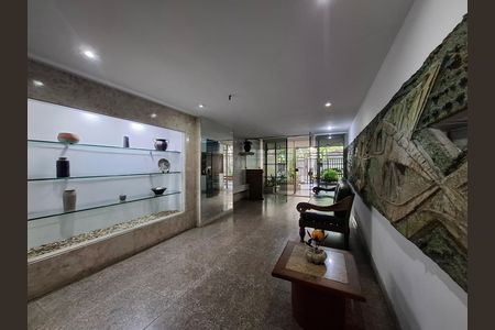 Apartamento à venda com 67m², 2 quartos e 1 vaga Apartamento à venda com 67m², 2 quartos e 1 vagaHall de entrada