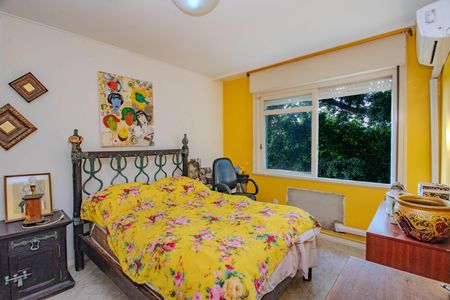 Quarto 2 de apartamento para alugar com 2 quartos, 78m² em Auxiliadora, Porto Alegre