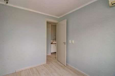 Quarto 1 de apartamento para alugar com 2 quartos, 47m² em Sarandi, Porto Alegre