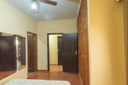 Casa à venda com 224m², 3 quartos e 4 vagas Casa à venda com 224m², 3 quartos e 4 vagasSuíte