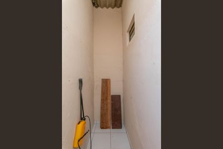 Casa à venda com 224m², 3 quartos e 4 vagas Casa à venda com 224m², 3 quartos e 4 vagasCasa 2- Quintal