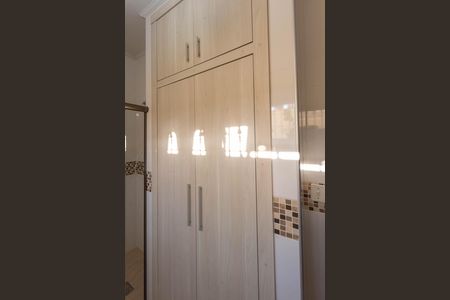 Casa à venda com 224m², 3 quartos e 4 vagas Casa à venda com 224m², 3 quartos e 4 vagasBanheiro