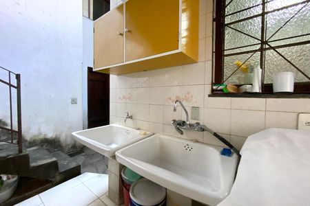 Casa à venda com 520m², 5 quartos e 3 vagasÁrea de Serviço