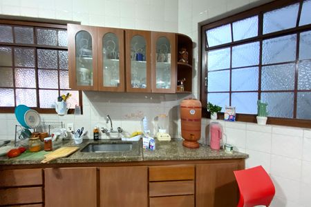 Casa à venda com 520m², 5 quartos e 3 vagasCozinha