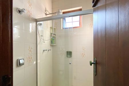 Casa à venda com 520m², 5 quartos e 3 vagasBanheiro 3