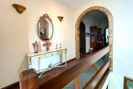 Casa à venda com 520m², 5 quartos e 3 vagasHall da Escada