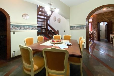 Casa à venda com 520m², 5 quartos e 3 vagasSala de Jantar