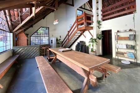 Casa à venda com 520m², 5 quartos e 3 vagasEspaço Gourmet