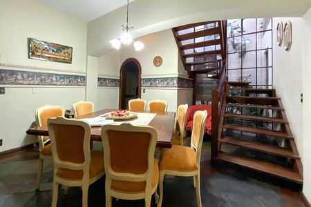 Casa à venda com 520m², 5 quartos e 3 vagasSala de Jantar