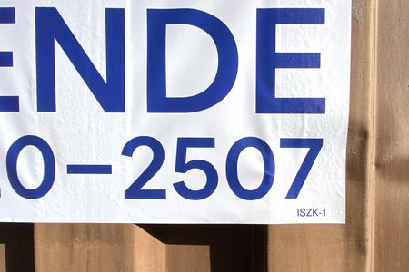 Casa à venda com 520m², 5 quartos e 3 vagasPLACA ISZK-1