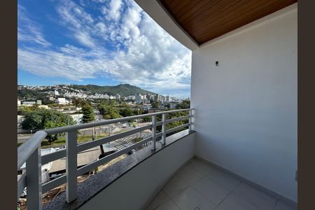 Apartamento para alugar com 45m², 1 quarto e 1 vaga Apartamento para alugar com 45m², 1 quarto e 1 vagaVaranda