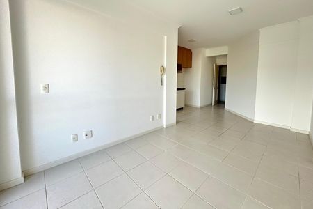 Apartamento para alugar com 45m², 1 quarto e 1 vaga Apartamento para alugar com 45m², 1 quarto e 1 vagaSala