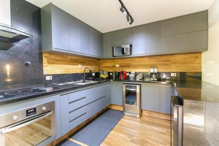 Casa à venda com 314m², 3 quartos e 3 vagasFoto 10