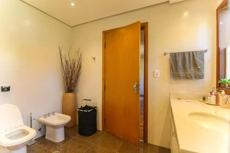 Casa à venda com 314m², 3 quartos e 3 vagasFoto 24