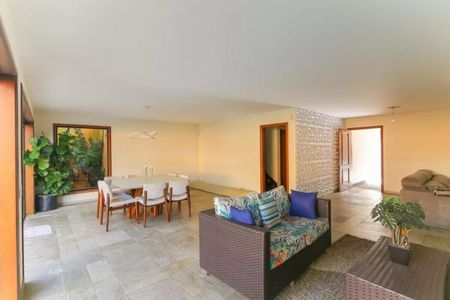 Foto 05 de casa à venda com 3 quartos, 314m² em Jardim Morumbi, São Paulo