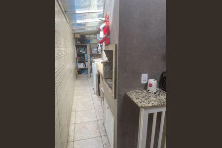 Casa à venda com 180m², 4 quartos e 2 vagas