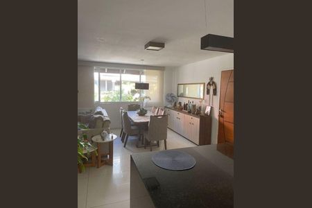 Casa à venda com 4 quartos, 180m² em Recreio dos Bandeirantes, Rio de Janeiro