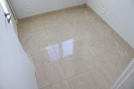 Quarto 1 de apartamento para alugar com 2 quartos, 59m² em Vila Anastácio, São Paulo