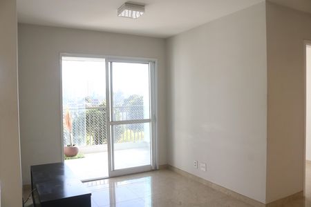 Sala de apartamento para alugar com 2 quartos, 59m² em Vila Anastácio, São Paulo