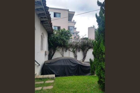 Casa para alugar com 216m², 2 quartos e 2 vagas