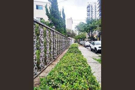 Casa para alugar com 216m², 2 quartos e 2 vagas