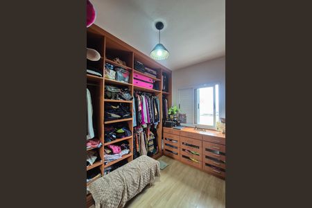 Suíte 1 - closet de apartamento à venda com 3 quartos, 303m² em Vila Quirino de Lima, São Bernardo do Campo