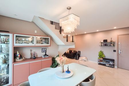 Apartamento para alugar com 303m², 3 quartos e 3 vagas Apartamento para alugar com 303m², 3 quartos e 3 vagasSala