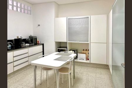 Apartamento à venda com 370m², 4 quartos e 3 vagas Apartamento à venda com 370m², 4 quartos e 3 vagasFoto 24