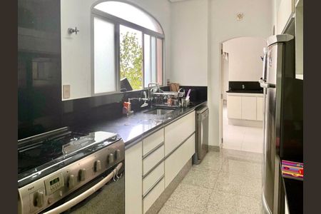 Apartamento à venda com 370m², 4 quartos e 3 vagas Apartamento à venda com 370m², 4 quartos e 3 vagasFoto 27
