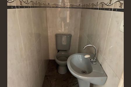 Casa para alugar com 250m², 4 quartos e 2 vagas