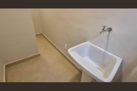 Apartamento à venda com 67m², 4 quartos e 2 vagas