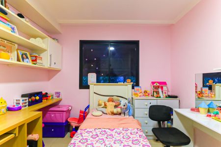 Apartamento à venda com 104m², 3 quartos e 2 vagas Apartamento à venda com 104m², 3 quartos e 2 vagasQuarto 2
