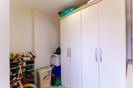 Apartamento à venda com 104m², 3 quartos e 2 vagas Apartamento à venda com 104m², 3 quartos e 2 vagasQuarto de Serviço