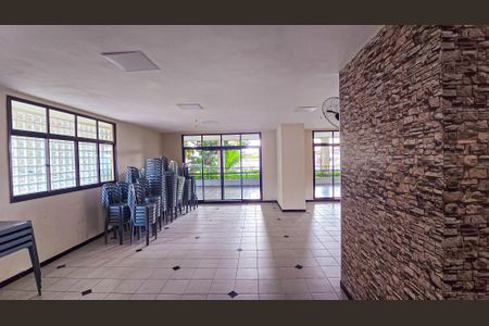 Apartamento à venda com 104m², 3 quartos e 2 vagas Apartamento à venda com 104m², 3 quartos e 2 vagasÁrea comum - Salão de festas