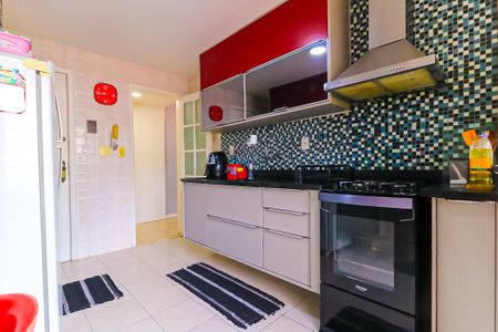Apartamento à venda com 104m², 3 quartos e 2 vagas Apartamento à venda com 104m², 3 quartos e 2 vagasCozinha