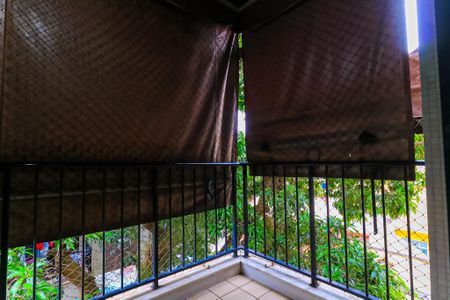 Apartamento à venda com 104m², 3 quartos e 2 vagas Apartamento à venda com 104m², 3 quartos e 2 vagasVaranda Quarto - Suíte