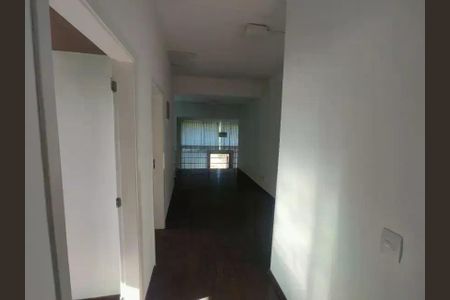 Casa à venda com 3 quartos, 235m² em Swiss Park, Campinas