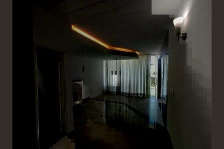 Casa à venda com 3 quartos, 235m² em Swiss Park, Campinas
