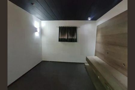 Casa à venda com 3 quartos, 235m² em Swiss Park, Campinas