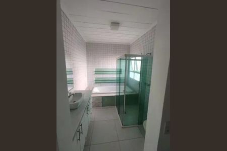 Casa à venda com 3 quartos, 235m² em Swiss Park, Campinas