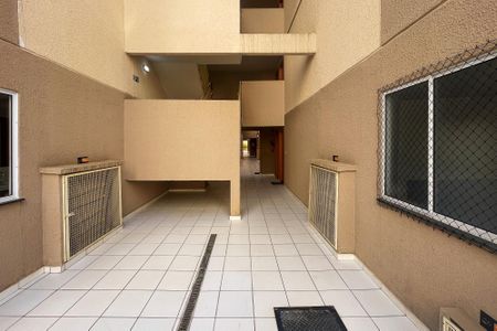 Apartamento para alugar com 55m², 2 quartos e 1 vagaEntrada Prédio