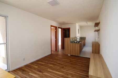 Sala de apartamento para alugar com 2 quartos, 55m² em Rio Cotia, Cotia