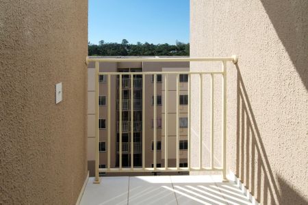 Varanda Sala de apartamento para alugar com 2 quartos, 55m² em Rio Cotia, Cotia