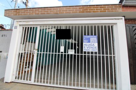 Casa para alugar com 180m², 5 quartos e 2 vagasFachada