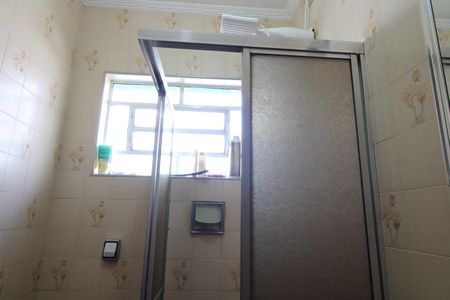 Casa para alugar com 180m², 5 quartos e 2 vagasBanheiro 1