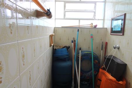 Casa para alugar com 180m², 5 quartos e 2 vagasBanheiro da lavanderia
