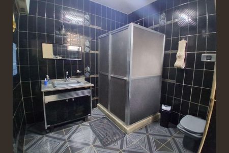Casa à venda com 3 quartos, 300m² em Brás de Pina, Rio de Janeiro