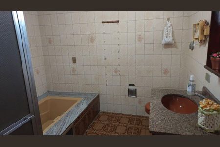 Casa à venda com 440m², 3 quartos e 5 vagas