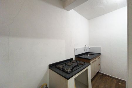 Casa de condomínio para alugar com 50m², 1 quarto e sem vagaCozinha 