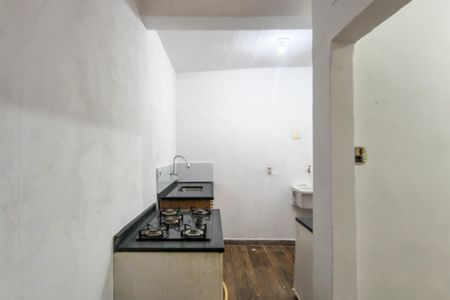 Casa de condomínio para alugar com 50m², 1 quarto e sem vagaCozinha 